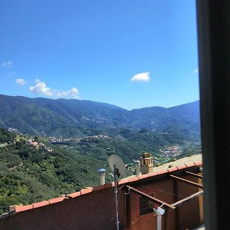 Appartamento Fiordaliso Montale  Buitenkant foto