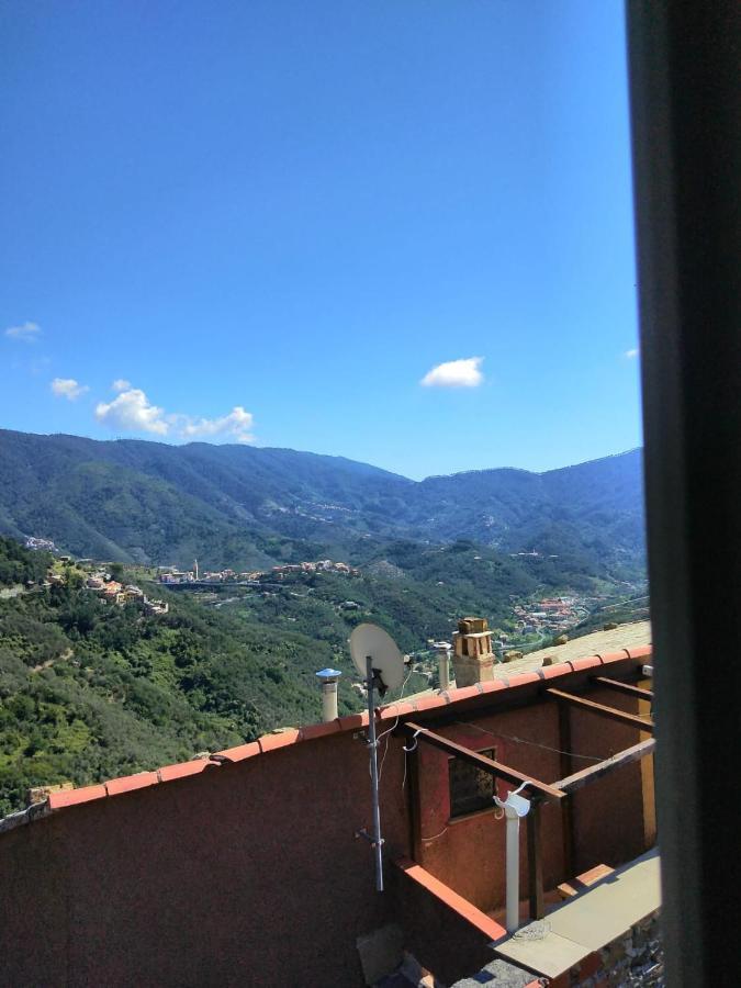 Appartamento Fiordaliso Montale  Buitenkant foto