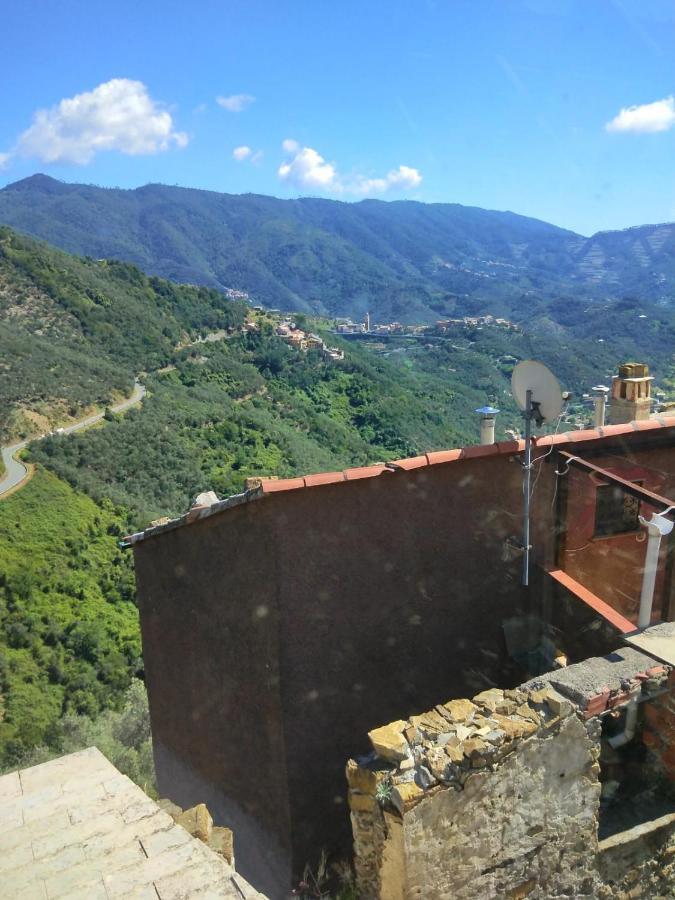 Appartamento Fiordaliso Montale  Buitenkant foto