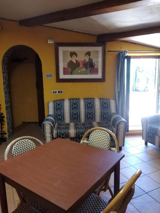 Appartamento Fiordaliso Montale  Buitenkant foto